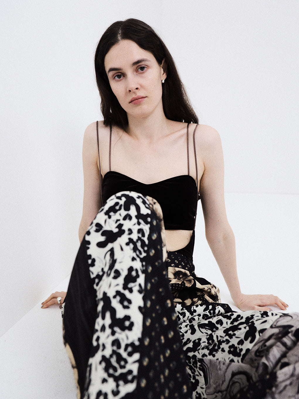 MEDI VARIOUS PATTERN TUCK PANTS