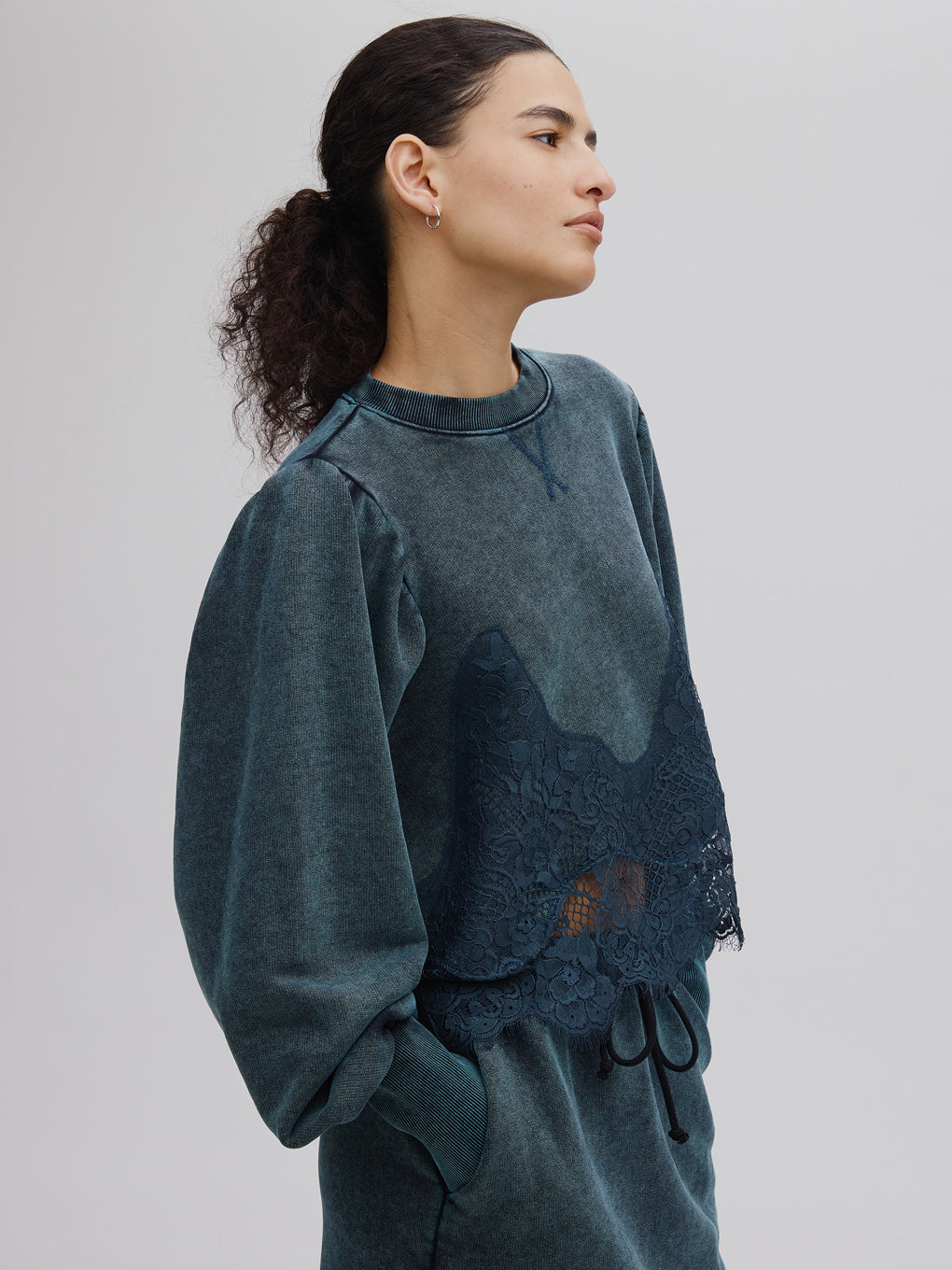 CHEMICAL OVERDYE LACE SWEAT TOP