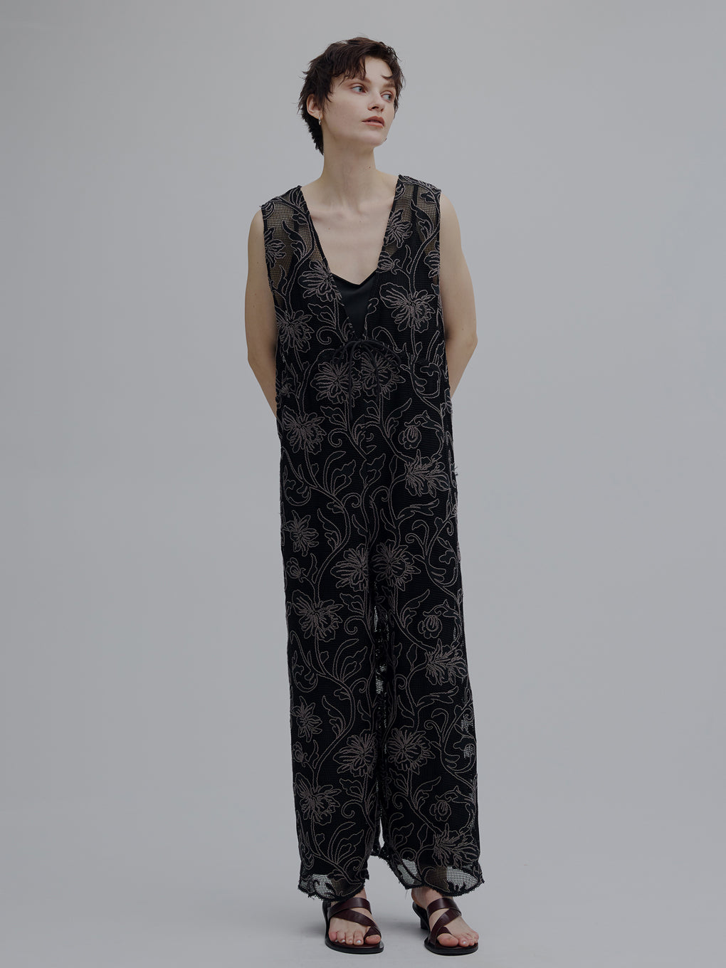 アメリ　ロンパース 2WAY SILHOUETTE V NECK ROMPERS