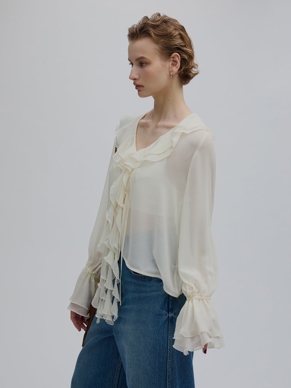 SHEER TWIST FRILL BLOUSE