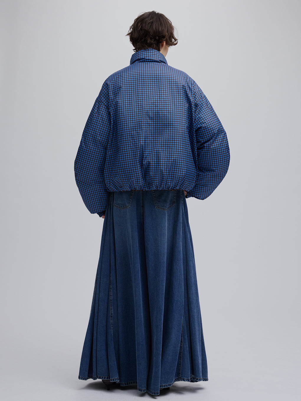 NANGA × Ameri REVERSIBLE HOUNDSTOOTH DOWN COAT