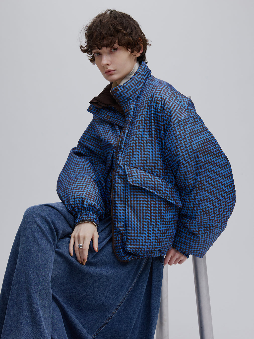 NANGA × Ameri REVERSIBLE HOUNDSTOOTH DOWN COAT
