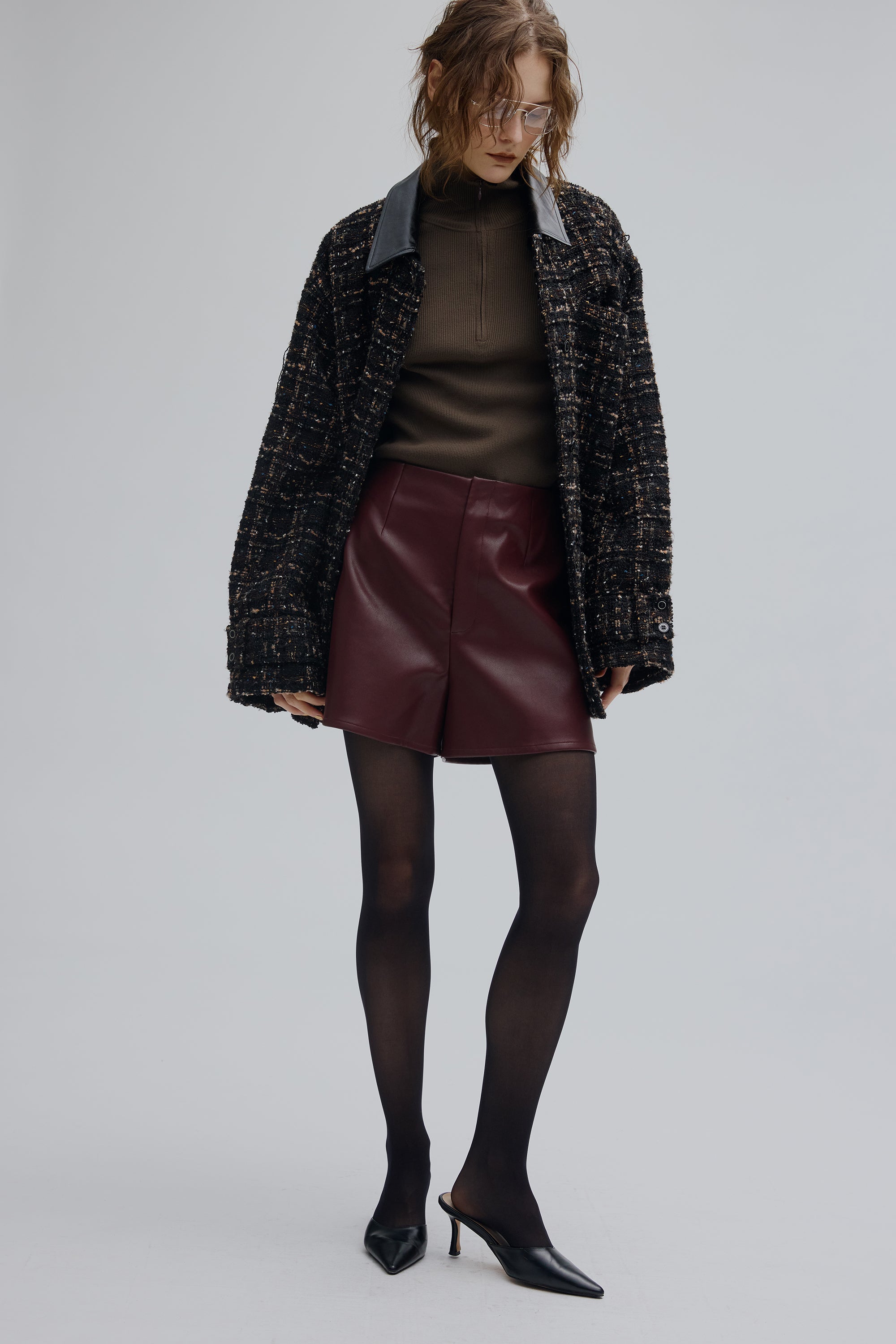 SYNTHETIC LEATHER SHORT PANTS