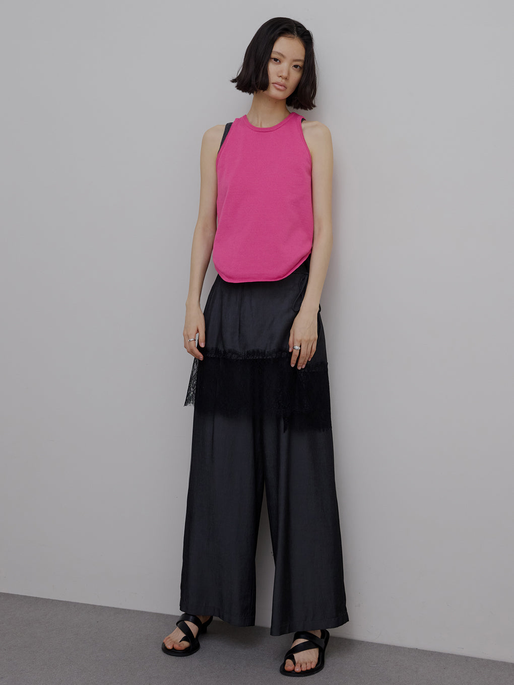 LOW BASIC COMPACT KNIT TANK TOP