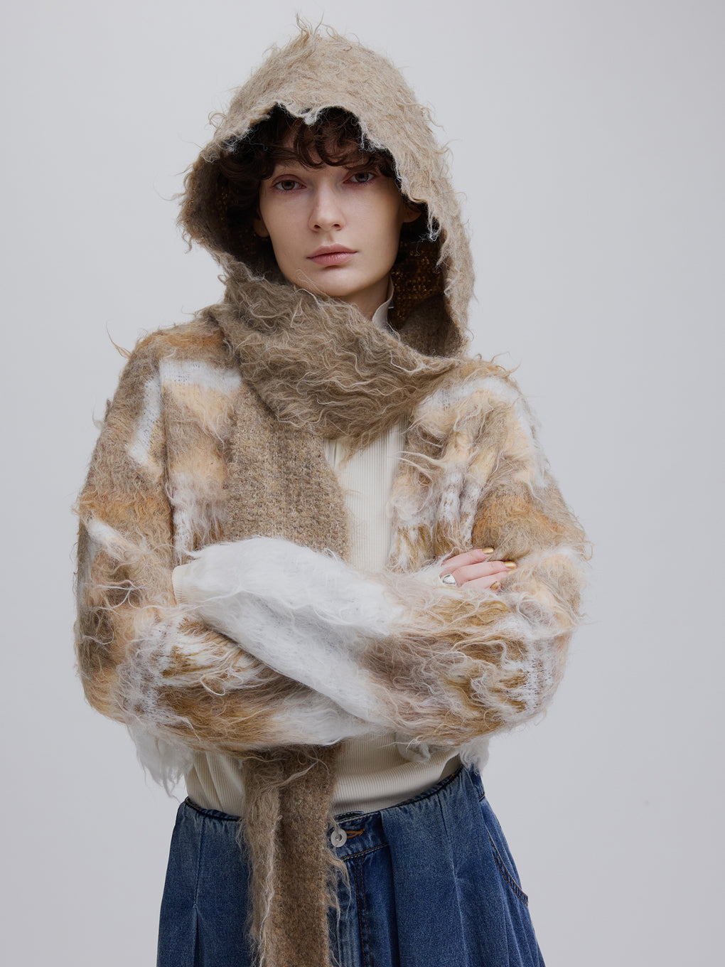 SHAGGY HOODED KNIT MUFFLER