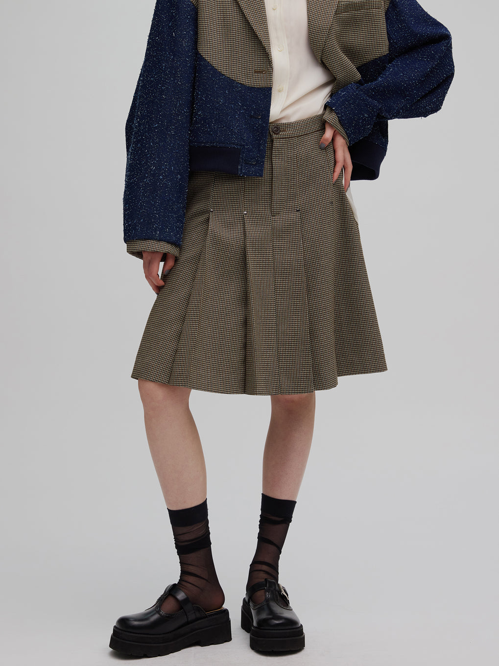 JENNY BOX PLEATED HALF SKIRT