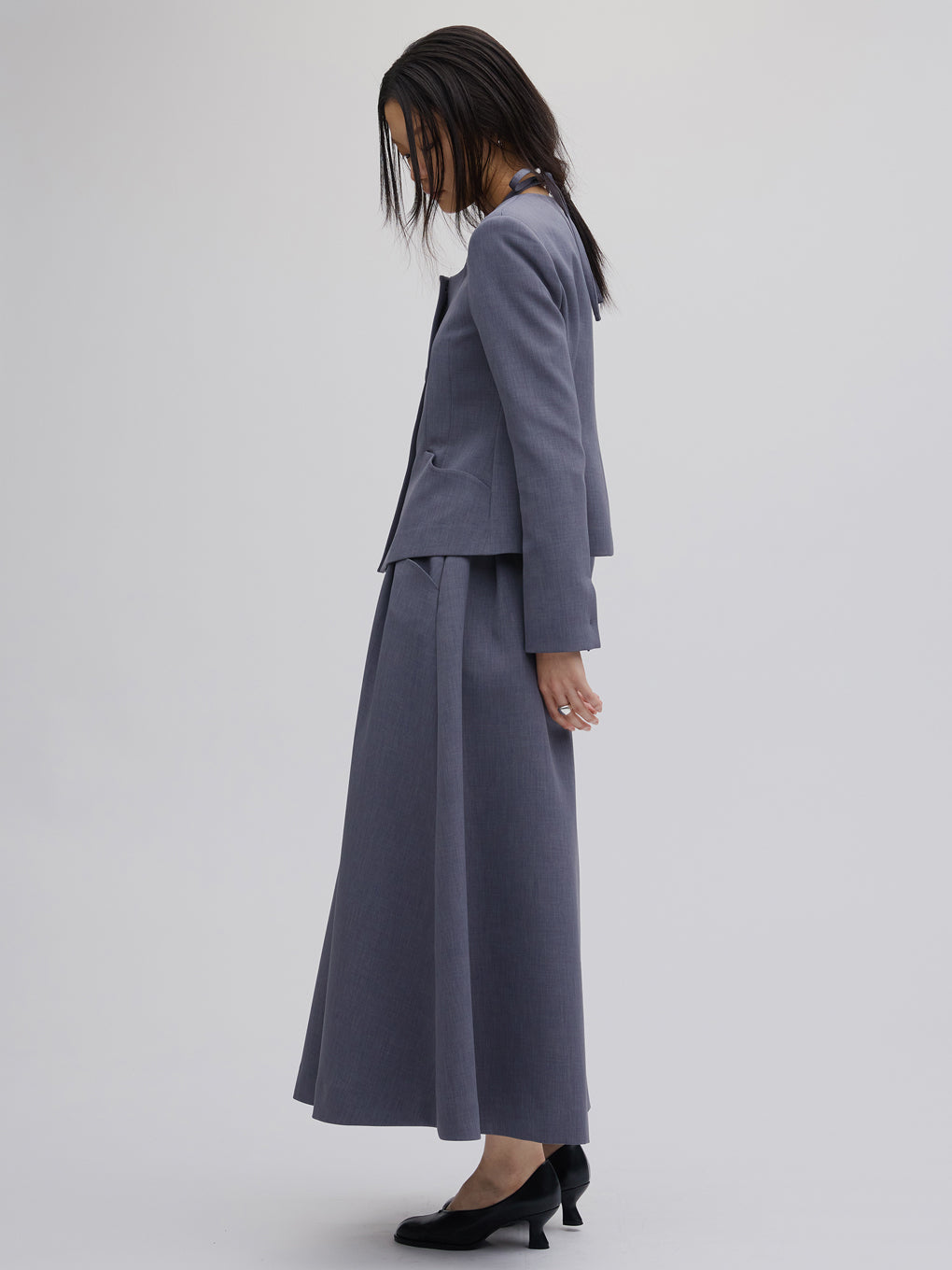 BELT SET TUCK FLARE SKIRT