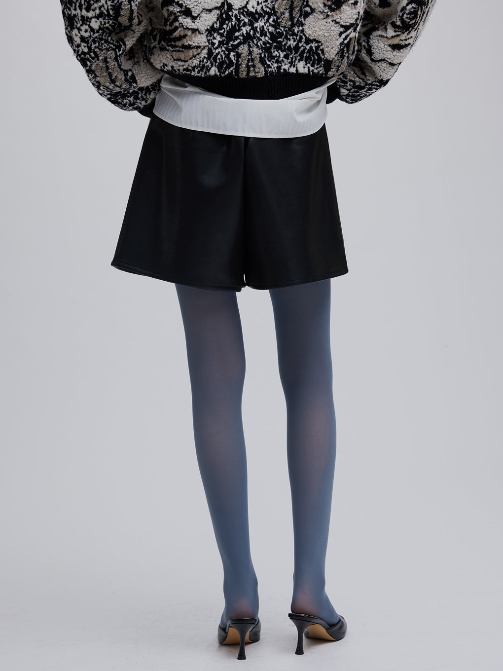 SYNTHETIC LEATHER SHORT PANTS