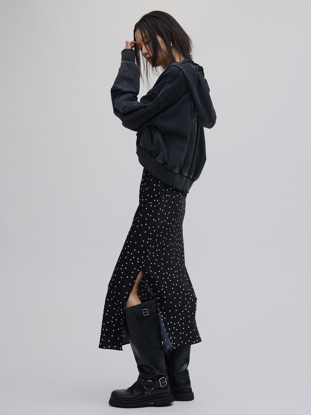 OYSTER SILHOUETTE HOODIE