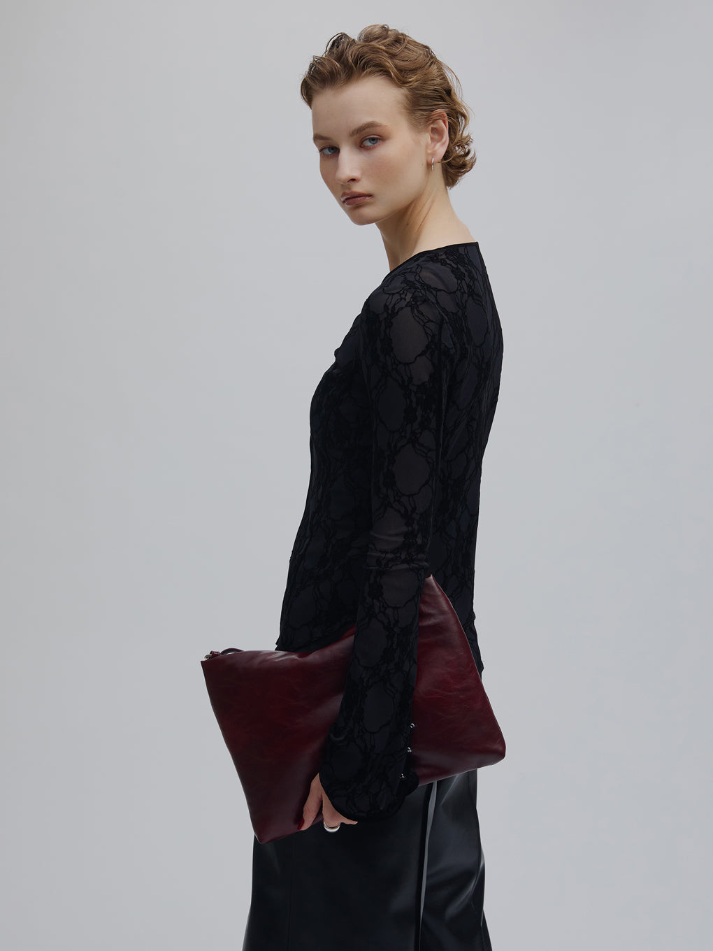 SHEER FLOCKY ROUND HEM TOPS