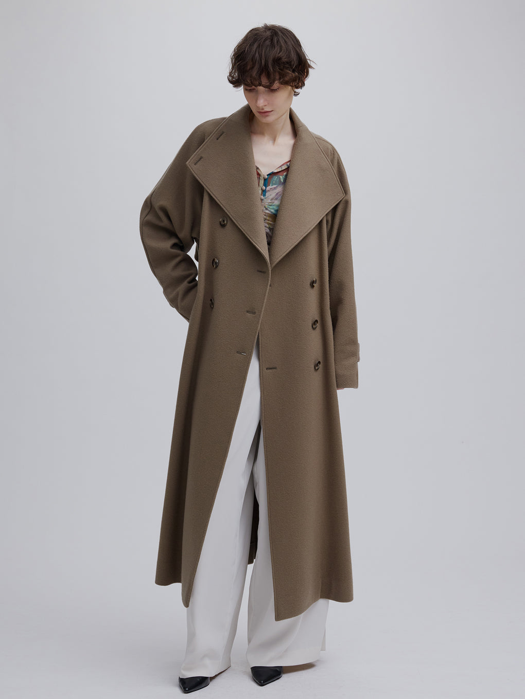 UND WOOL ASYMMETRY STAND COLLAR COAT