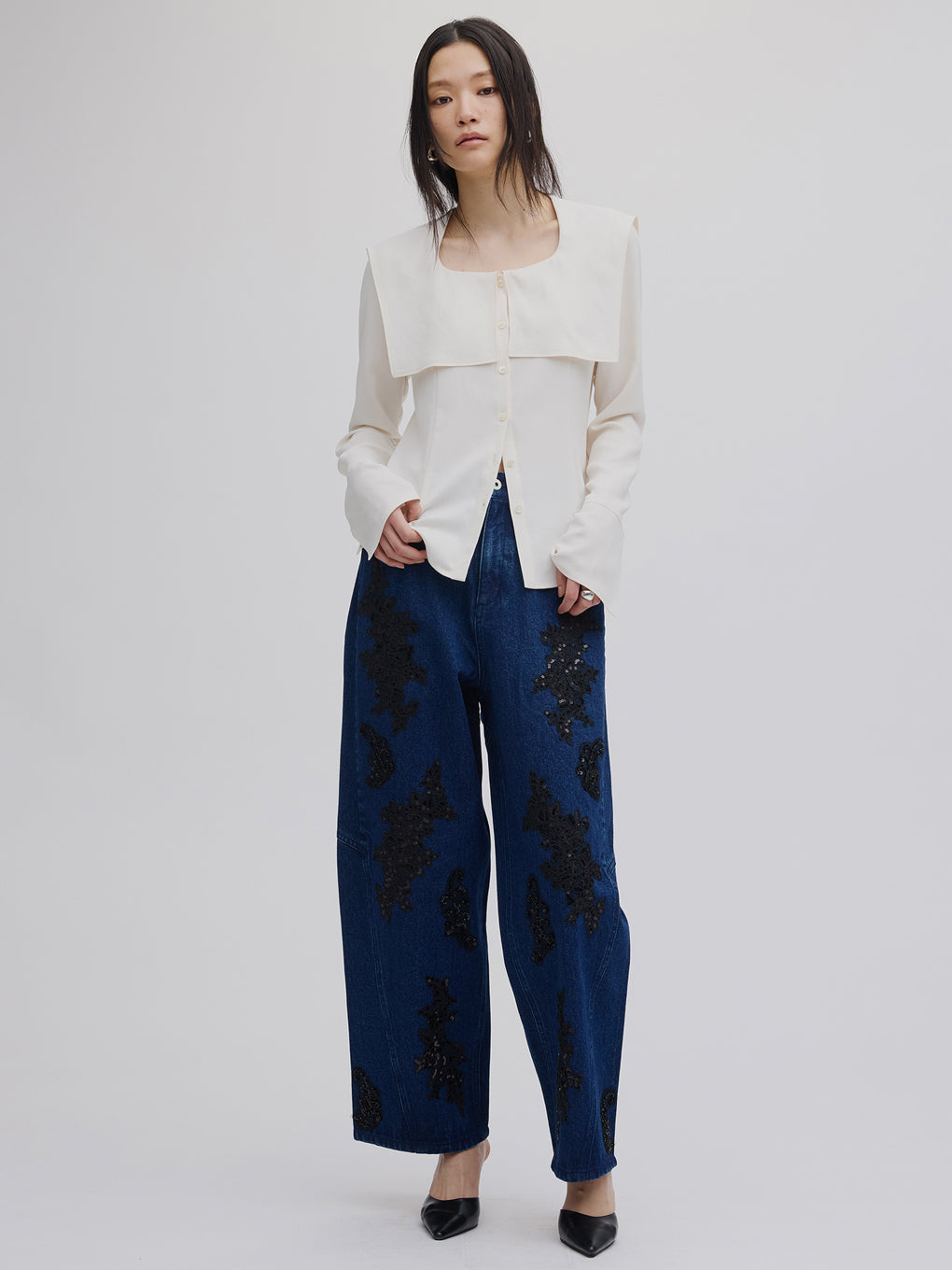 SPANGLE BIJOU EGG DENIM PANTS