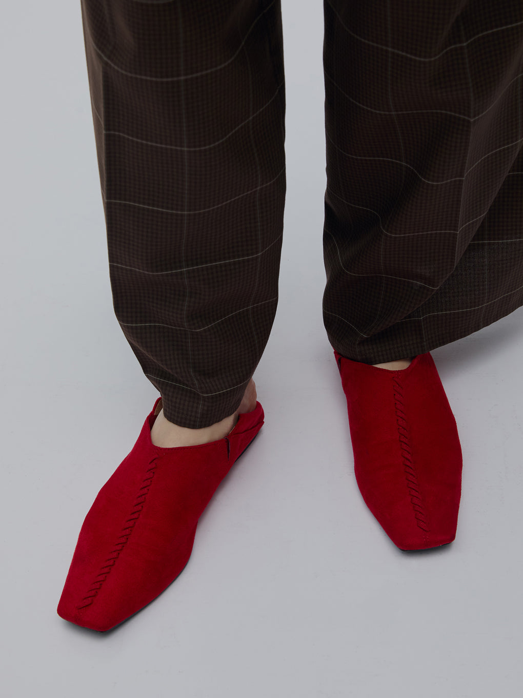 EMBROIDERY FAKE SUEDE SLIP-ON