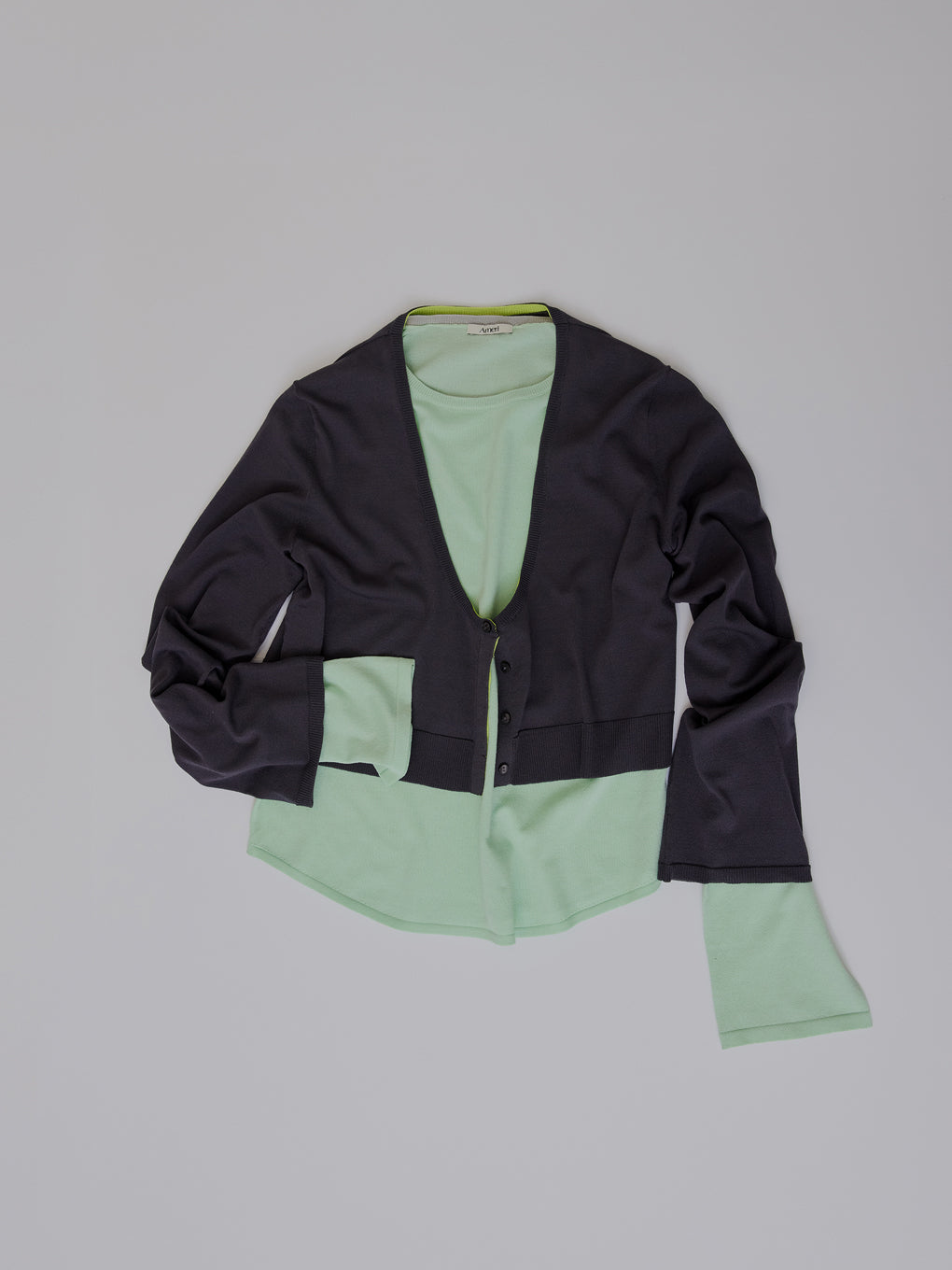 LOW BASIC LONG SLEEVE KNIT TOP