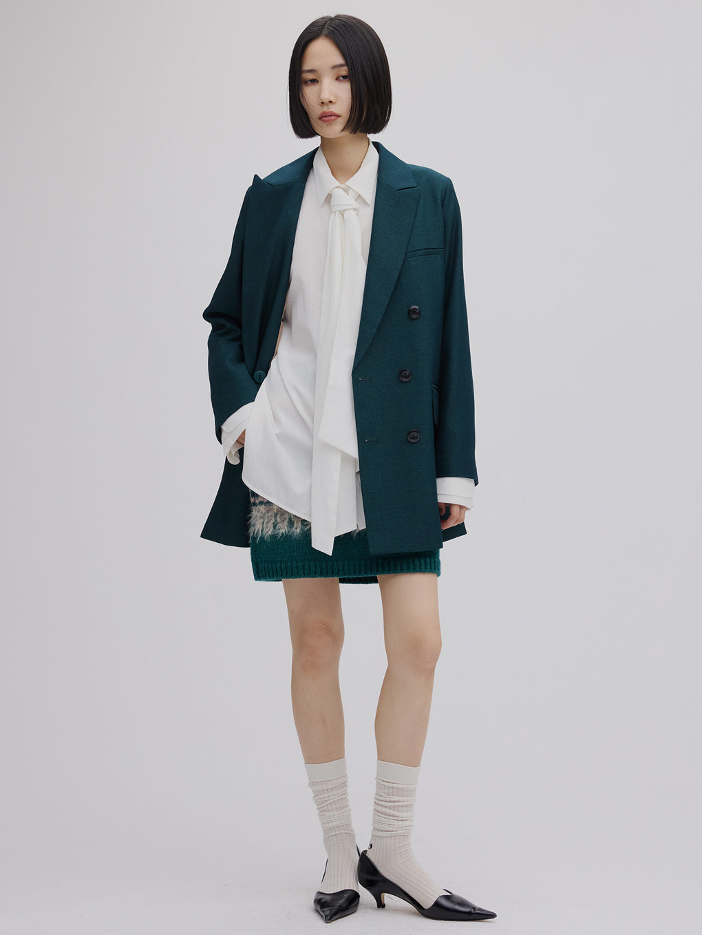 UND UNEVENNESS TIE BLOUSE