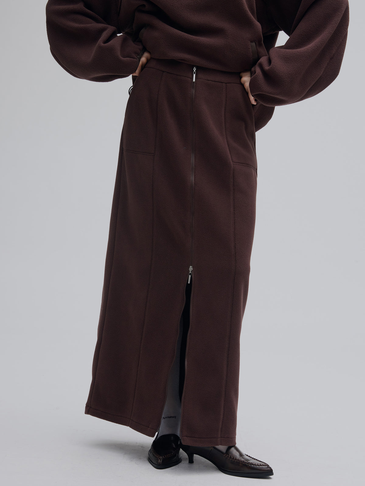 ZIP SLIT FLEECE SKIRT