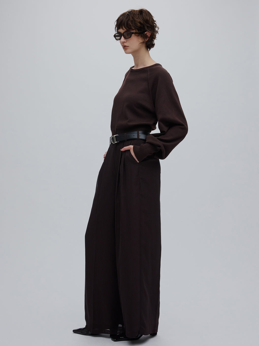 SHEER STRIPE TUCK PANTS