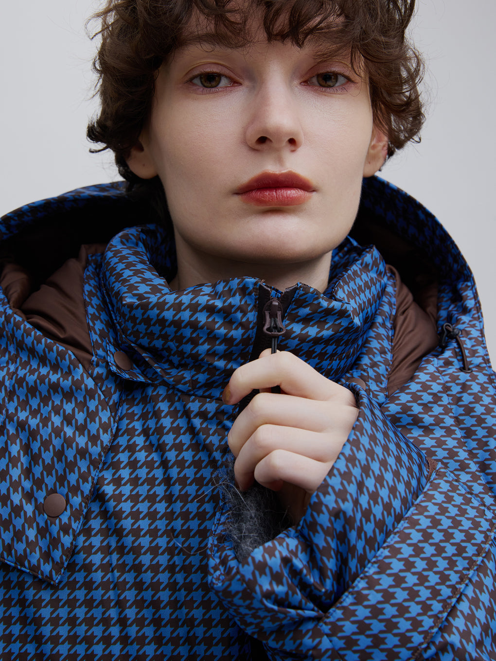 NANGA × Ameri POCKET HOUNDSTOOTH DOWN COAT