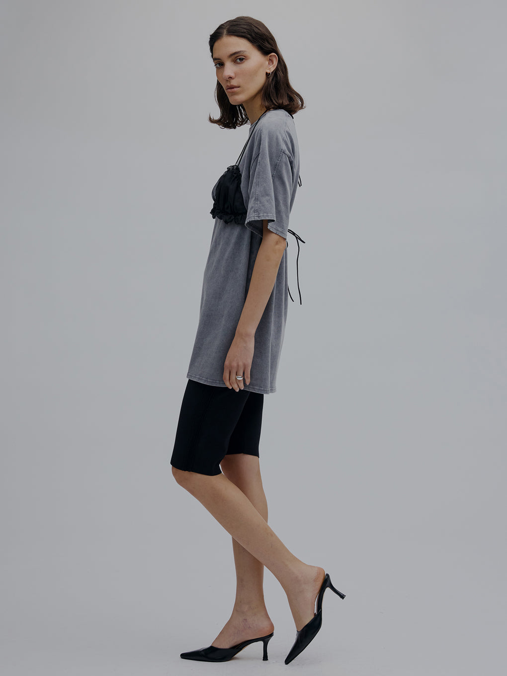 COMPACT BUSTIER DOCKING TEE
