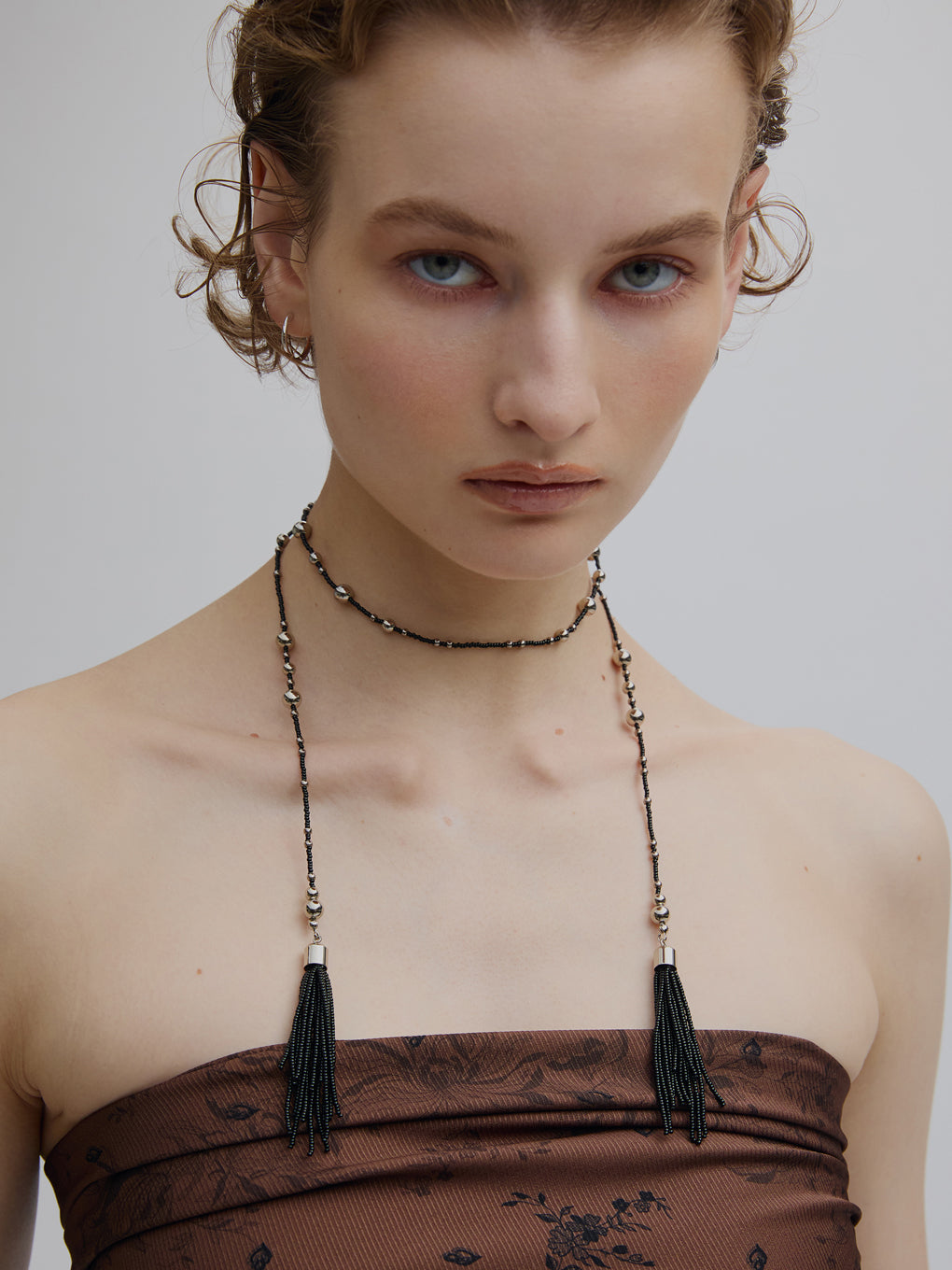 BEADS FRINGE MOTIF NECKLACE