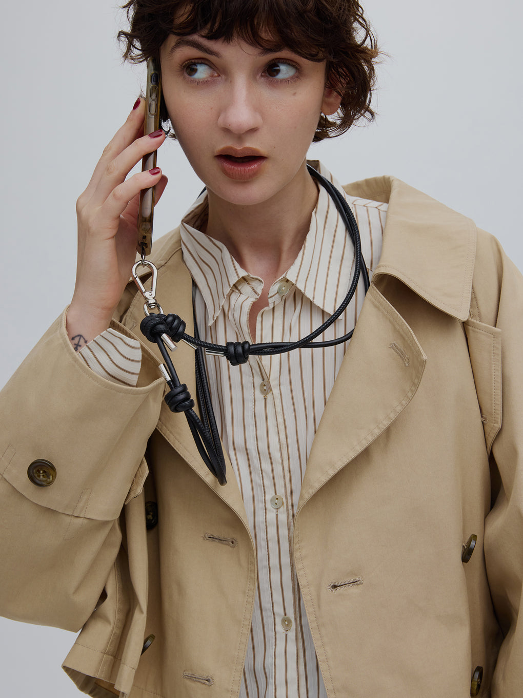 ITTI HERRIE PHONE STRING