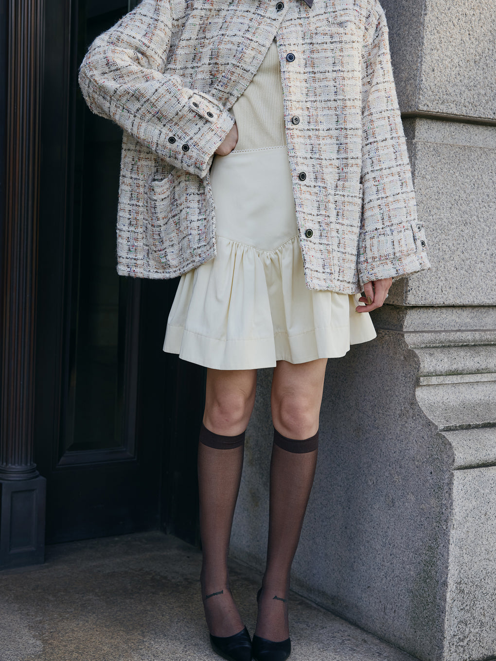 UND CURVE GATHER VOLUME SKIRT