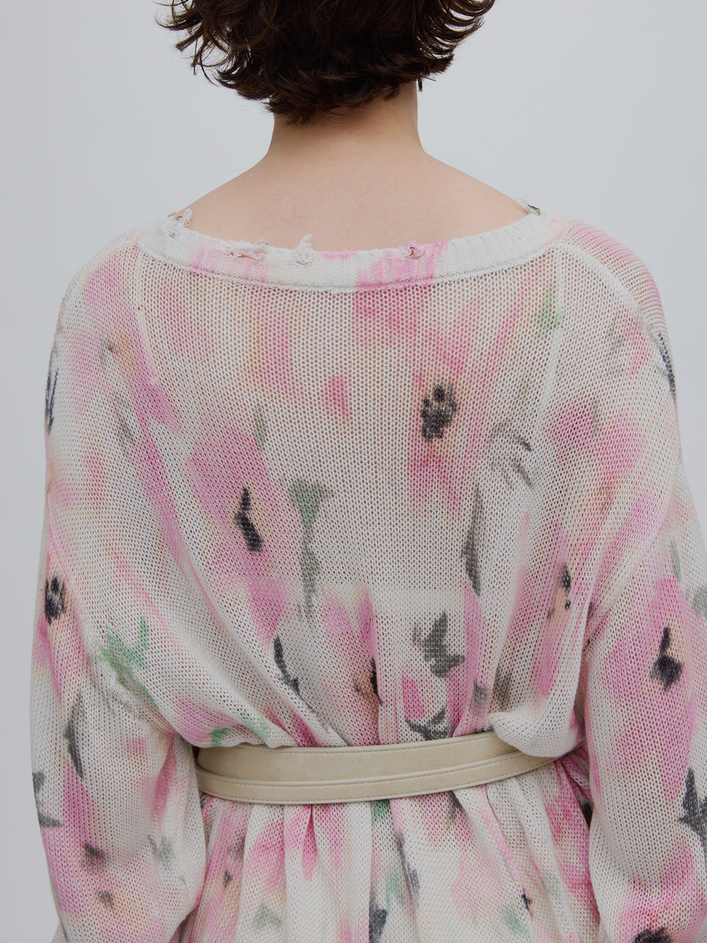 CHILL FLOWER KNIT TOP