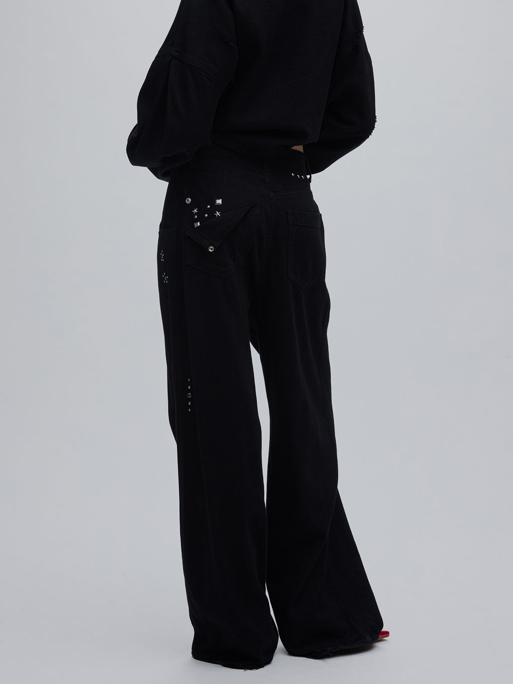TATTOO STUDS DENIM PANTS