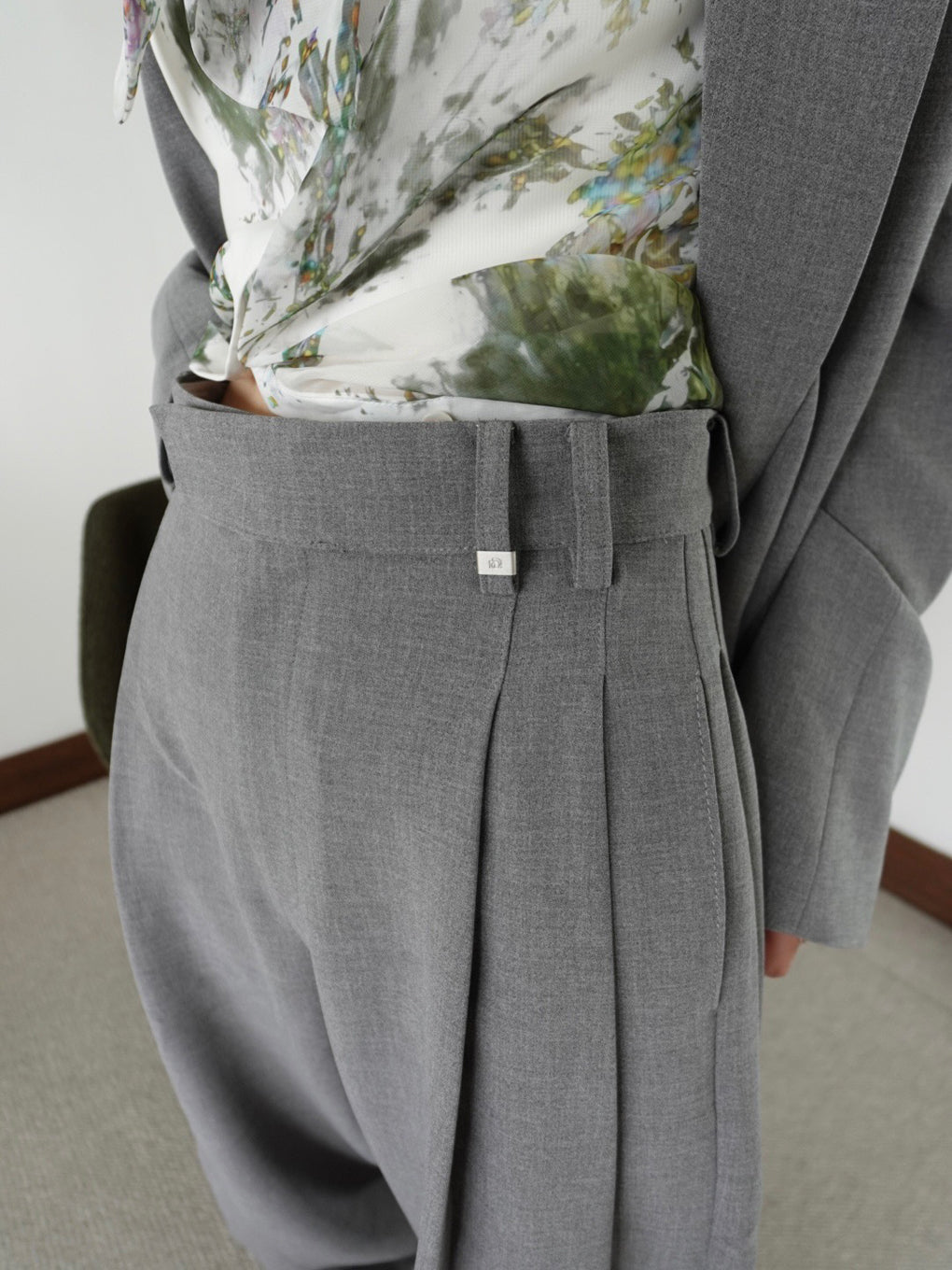 SLEEK LINEN TOUCH PANTS