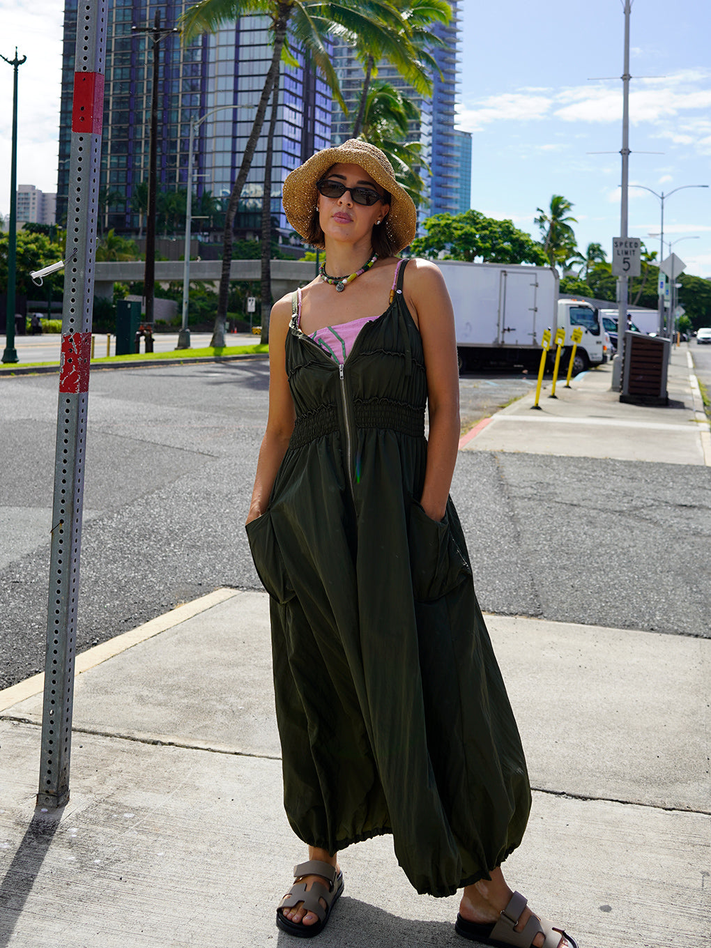 UTILITY BALLOON ZIP DRESS