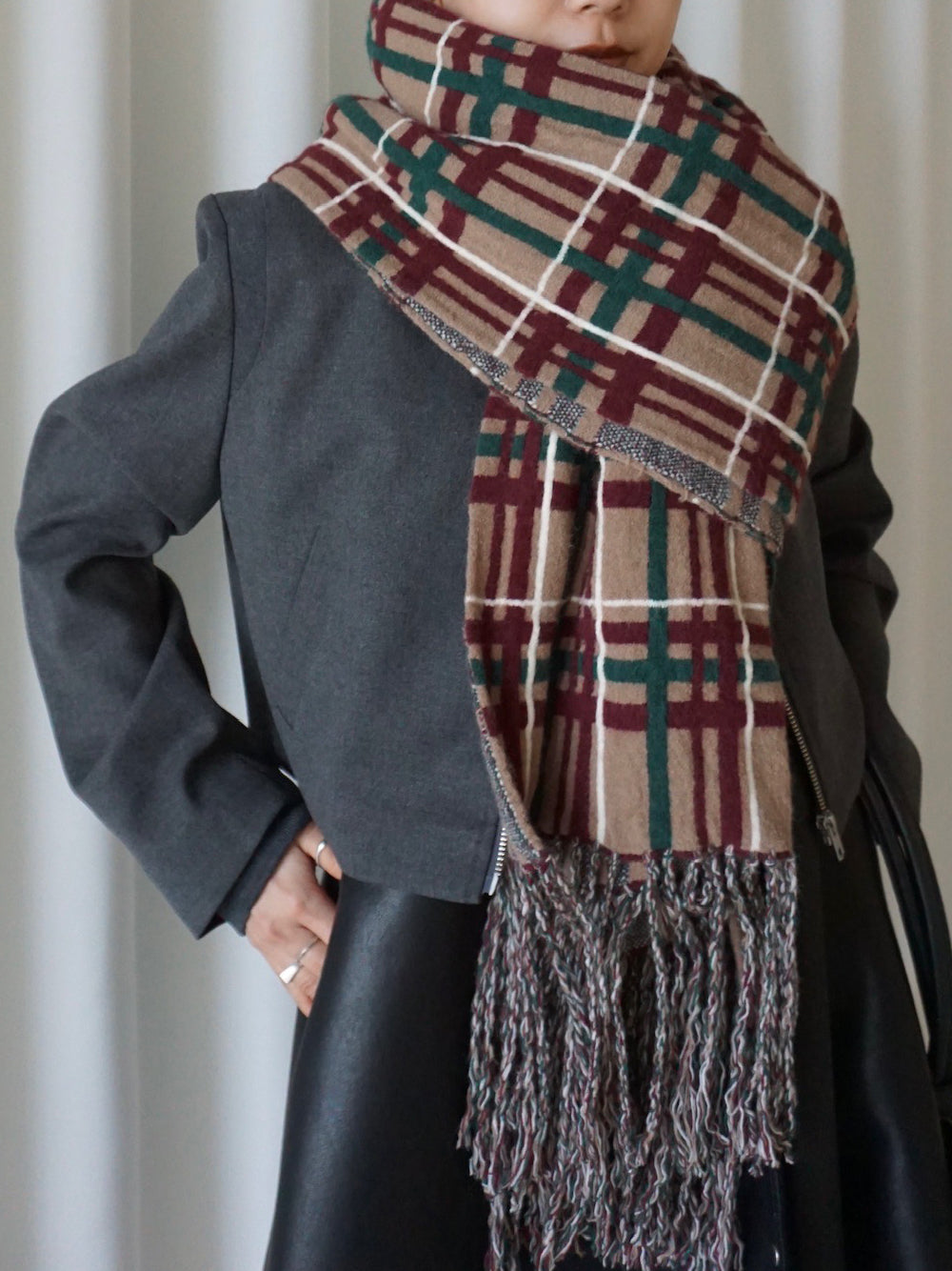 【NOVELTY】HANDWRITING CHECK MUFFLER