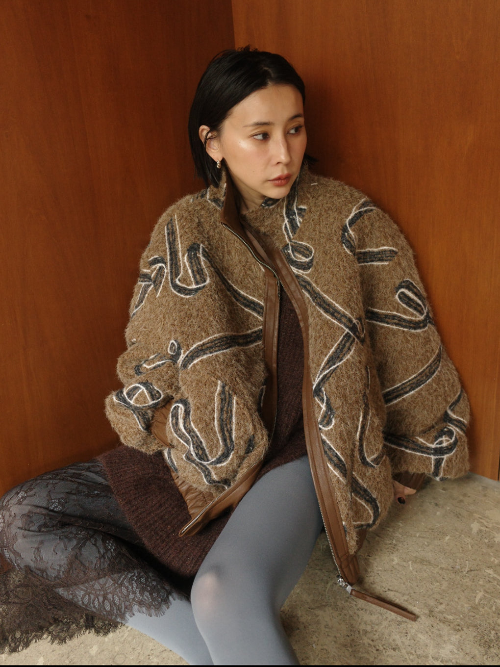 UND REVERSIBLE RIBBON BOA JACKET