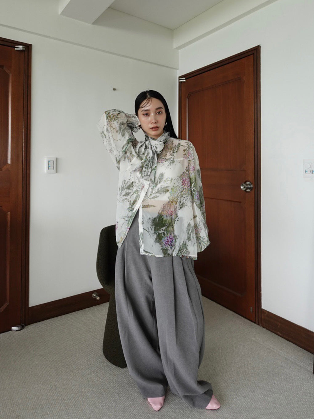 SLEEK LINEN TOUCH PANTS