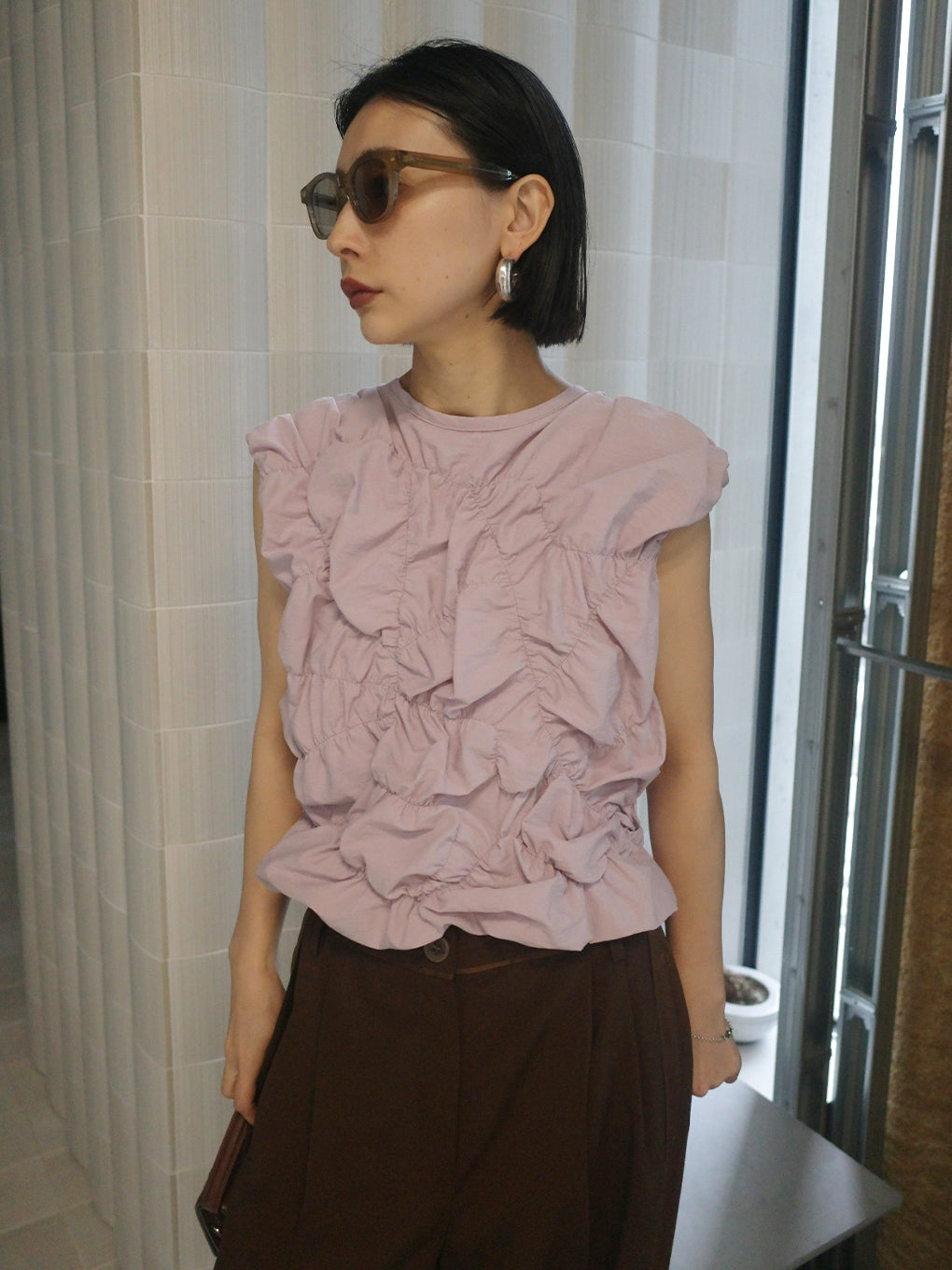 BUMPY GATHER BACK OPEN TOP