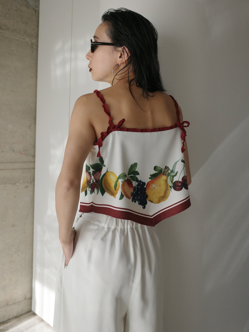 MEDI FRUIT SCARF PATTERN CAMI TOP