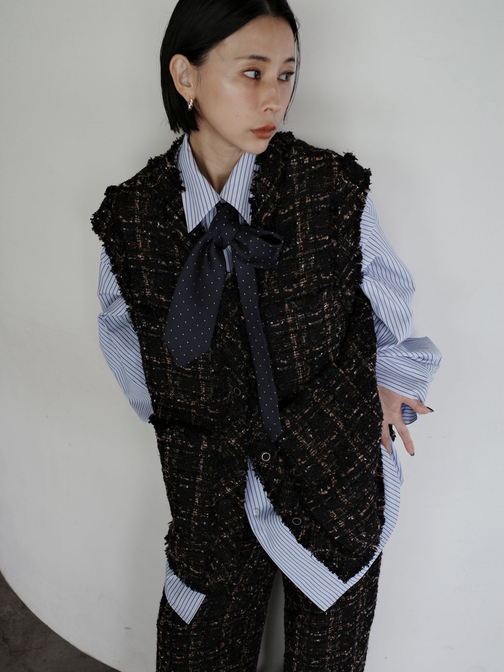 UND TEXTURE TWEED VEST