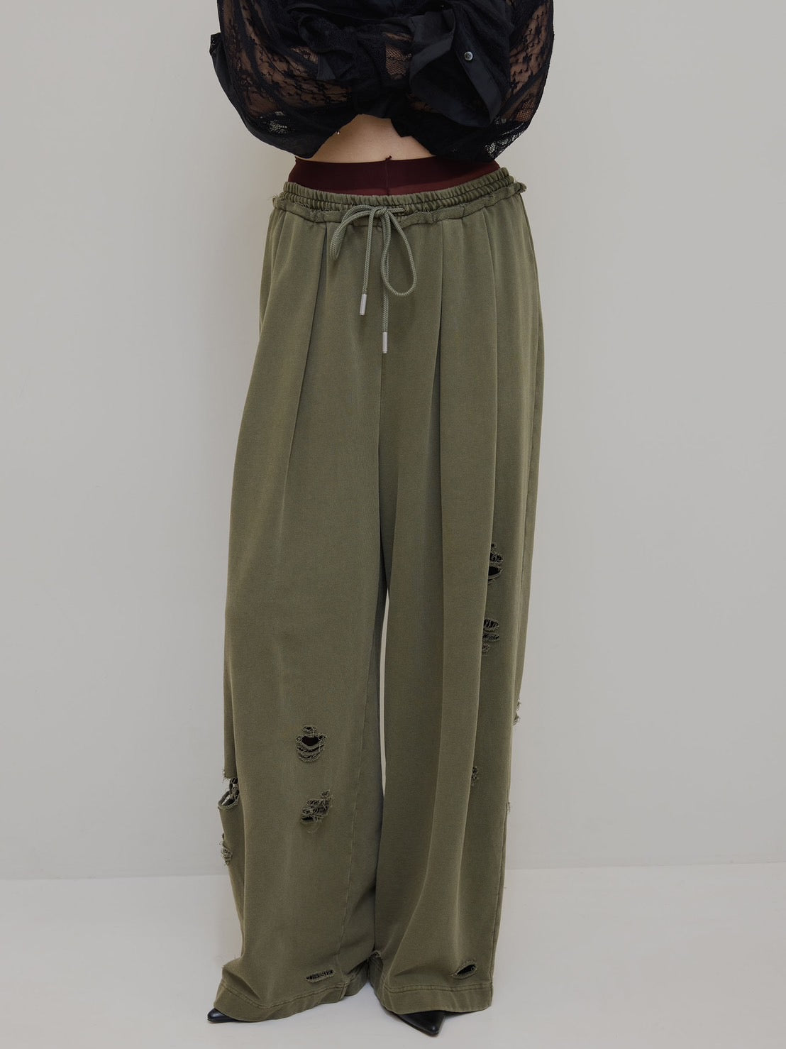 SULFUR DYEING WIDE SWEAT PANTS